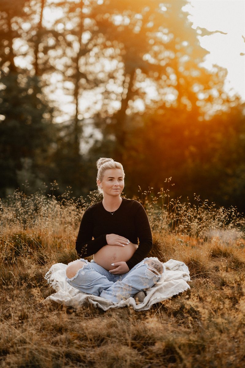 Babybauch-Shooting Nora
